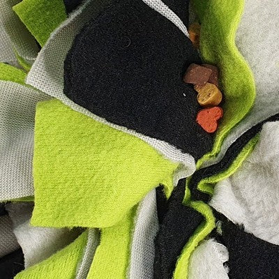 Nobby Spielzeug Schnüffelball Beschäftigungsball Futterball Snackball Hund Katze