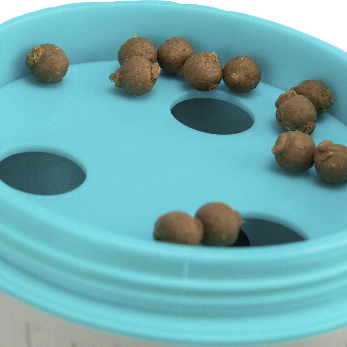 Trixie Hundespielzeug Snackball grau  11 cm Hund Dog Lekerlie spender